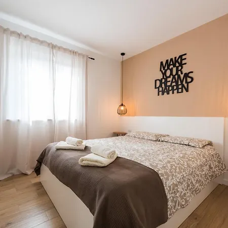 Premium Apartment Ulika Appartamento